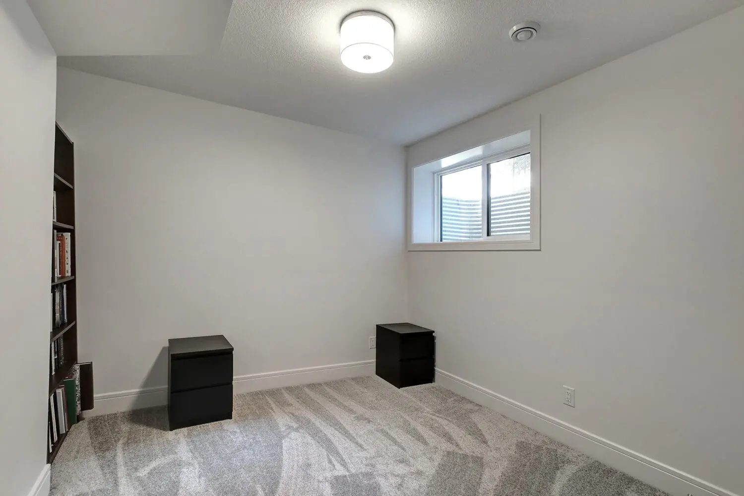 10622 69 St NW 11