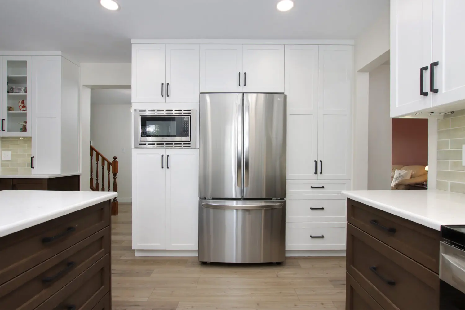 1120823b Ave 5